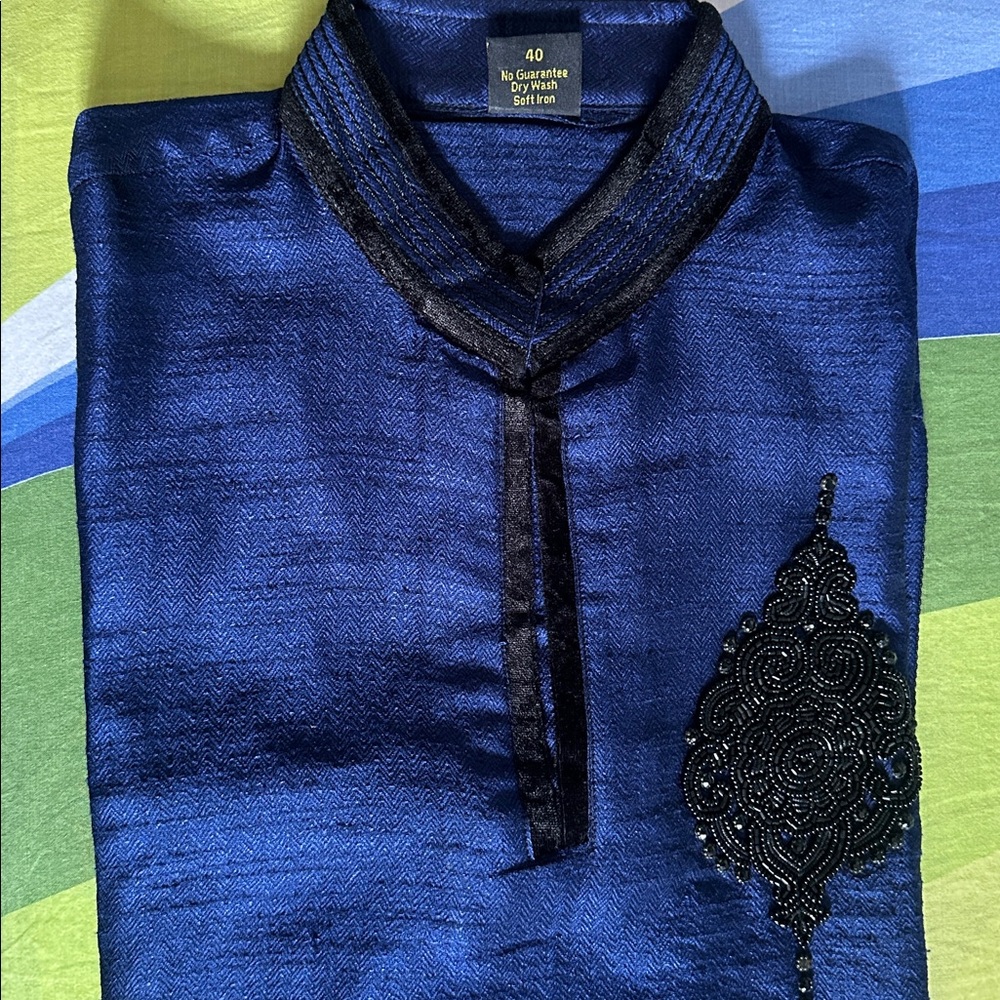 Elegant Satin men’s Indian Navy Blue Punjabi Indian size medium 40